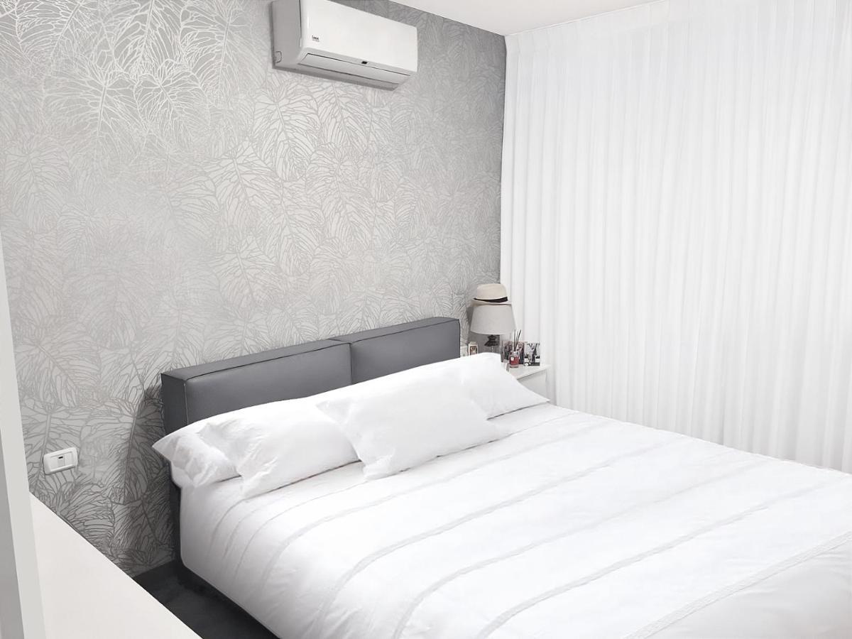 Beach Suite Israel- Private Jacuzzi Garden Suite & Gym, 3 Min Walk To Beach ביץ סוייט ישראל- ג'קוזי פרטי בגינה 3 דקות הליכה לים וחדר כושר Ашкелон Екстер'єр фото